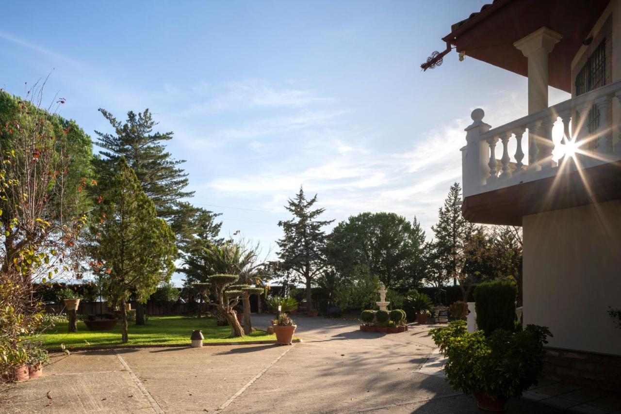 Vivienda Turistica Rural Mari Carmen Villa บาเอซา ภายนอก รูปภาพ
