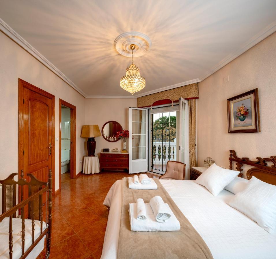 Vivienda Turistica Rural Mari Carmen Villa บาเอซา ภายนอก รูปภาพ