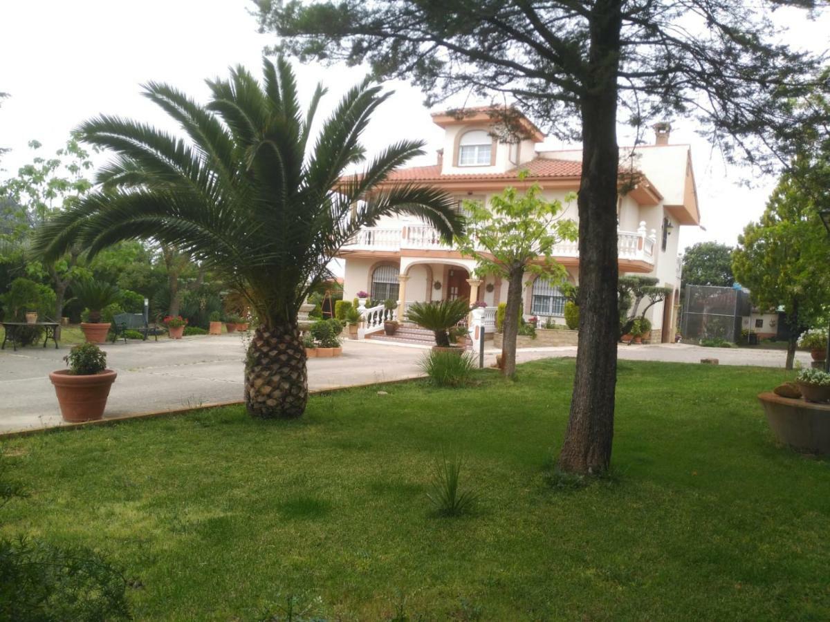 Vivienda Turistica Rural Mari Carmen Villa บาเอซา ภายนอก รูปภาพ